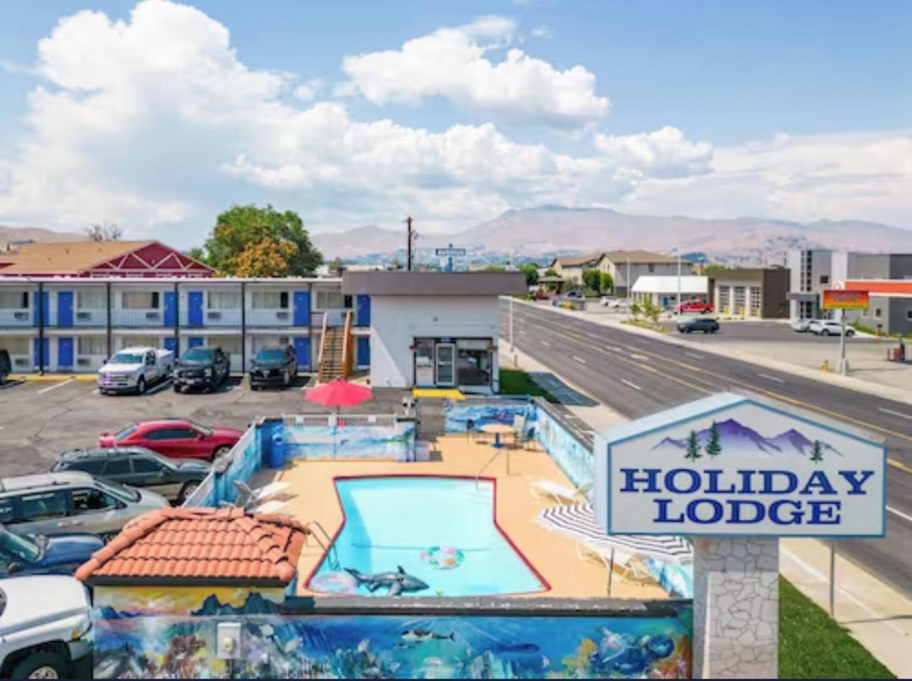 Holiday Lodge Wenatchee Exterior photo